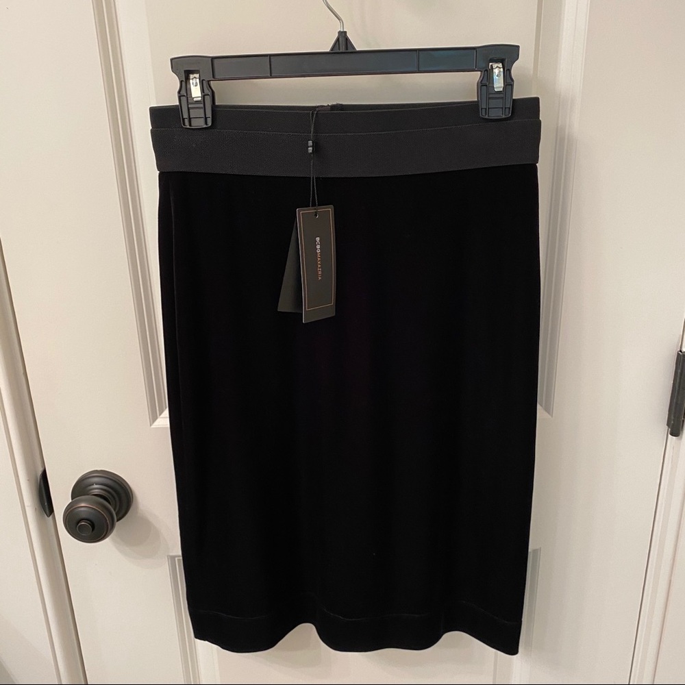BCBG velvet stretch pencil skirt